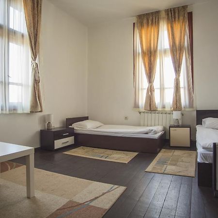 Hotello София Экстерьер фото